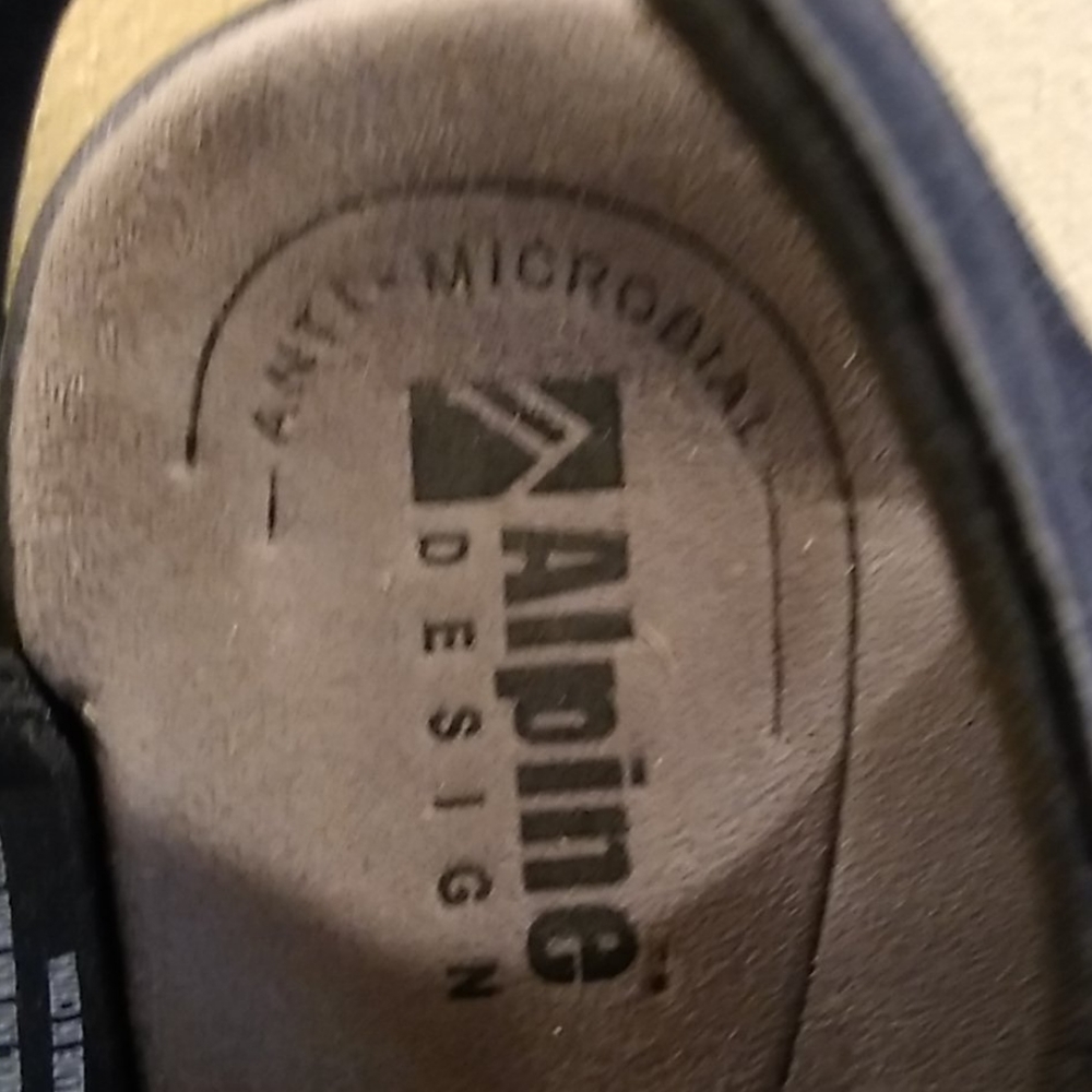Men's sandals